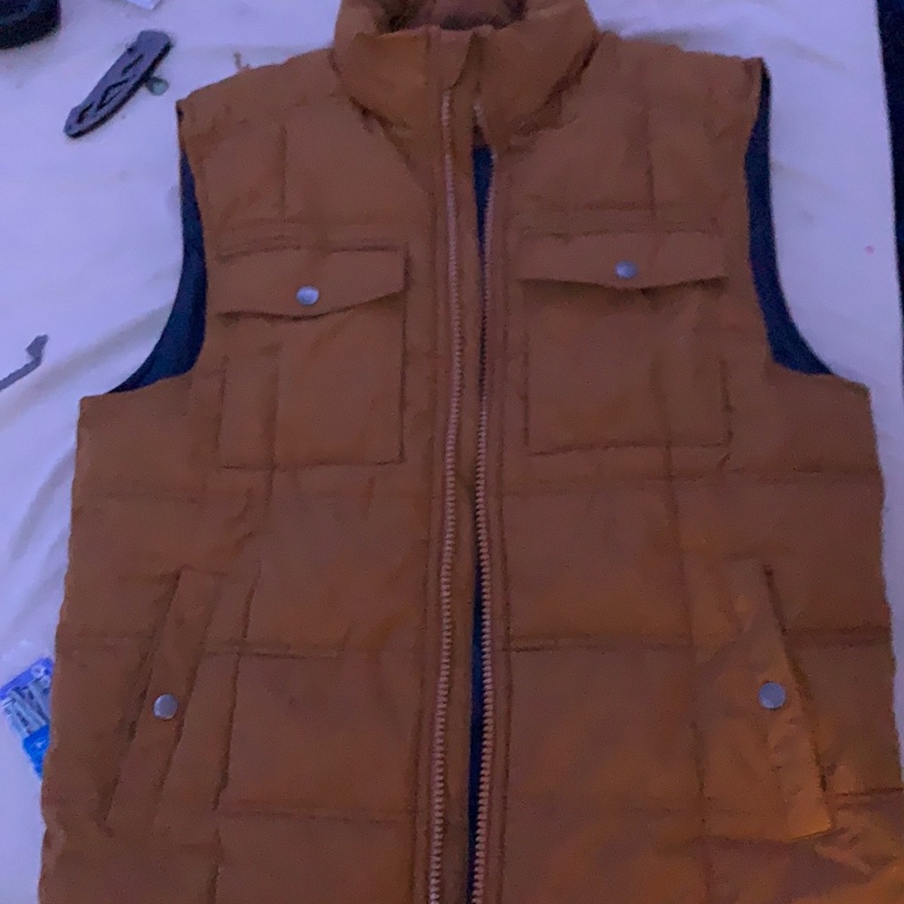 Men’s puff fishing cargo vest